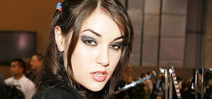 В Донецке устраивают порнографический киномарафон с Сашей Грей