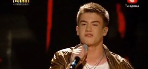 Крымский парень, зачитавший рэп про депутатов, прошел в финал шоу 