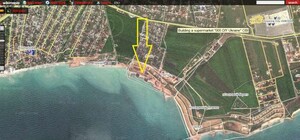 Частникам достались гектары леса в пригороде Одессы: они строят там VIP-коттеджи