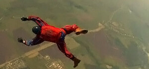 В Крыму у российского туриста не раскрылся парашют