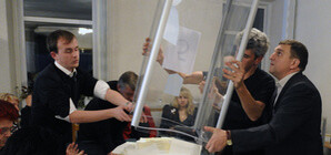 На выборах в Верховную Раду в Севастополе победил олигарх