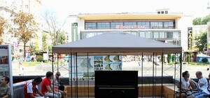 Возле пианино на Крещатике будет велопрокат, а в историческом киоске откроют кафе