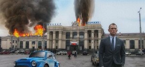 У памятника Ленину  появились лишние руки, а театр стал гаражом