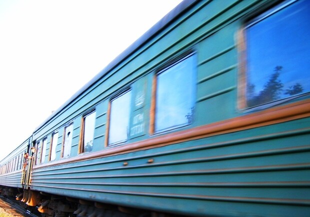 Новость - Транспорт и инфраструктура - Запорожье-Крым: дополнительные поезда