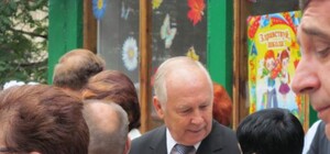 Рыбак подарил родной школе второй компьютерный класс и пообещал третий