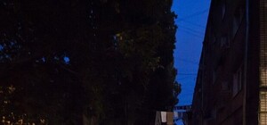 В Одессе задержали мужчину, забросавшего квартиру подруги смывкой для лака