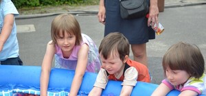 Луганчан зовут нахимичить в центре города