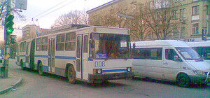 Остановку троллейбусов на проспекте Металлургов перенесут
