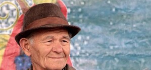 77-летний серфингист из села Ялта попал в Книгу рекордов Гиннеса