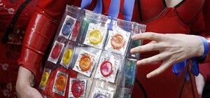 Сегодня в центре Симферополя будут бесплатно раздавать презервативы