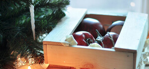 Арт-ель из старых ящиков: мастерим сами