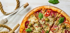 Гид по скидкам: чем завлекают рестораны, бары и кафе в феврале