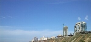 В каких условиях живут  футболисты  