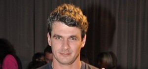 Арсен Мирзоян и его новая подруга презентовали  клип