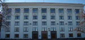 Луганские депутаты требуют досрочные выборы в Верховную Раду и всеобщее разоружение