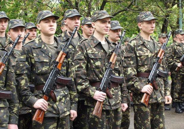 Новость - События - Запорожских мужчин опять будут призывать в армию в обязательном порядке