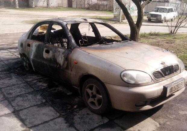 Новость - События - В центре города сгорел очередной автомобиль