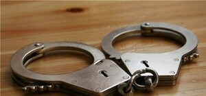 Попались: На взятке задержаны супруги-чиновники