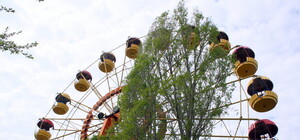 Аттракционы в Парке 1 мая: на чем и почем можно прокатиться