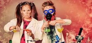 Нахимичили: взрыв в школе покалечил детей