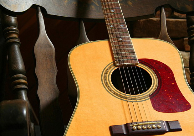 Фото сайта guitar-wallpapers.com