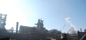 Енакиевский метзавод встал: производство остановлено из-за боев