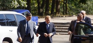 Кучма в Днепропетровске прокомментировал ситуацию на Донбассе