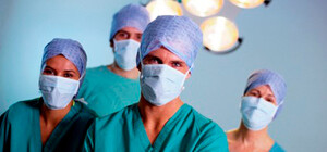 Медики Алчевска отказались работать под попечительством 