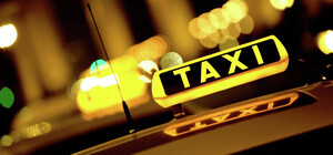 Как будут работать службы такси Донецка в новогоднюю ночь