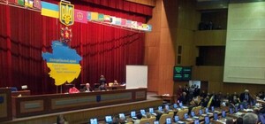 На выход: Запорожских регионалов становится все меньше