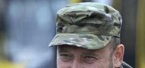 В донецком аэропорту ранен Дмитрий Ярош