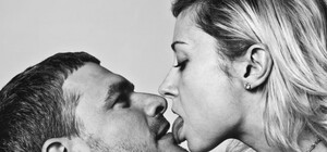 Во дают: Знаменитый певец снял свои 