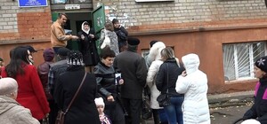 Правозащитник: брать на учет переселенцев - антиконституционно