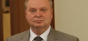 Ушел из жизни экс-губернатор Пеклушенко