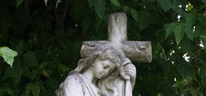 Из-за боязни вандалов и мести, Пеклушенко похоронят в Киеве