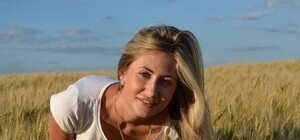 Социальный эксперимент: выбираем пару другому человеку