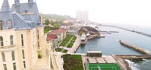 Кивалов продает Замок Гарри Поттера