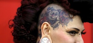 У Львові стартував Tattoo Fest 2015 : львів'яни масово розцяцьковують своє тіло (фоторепортаж)