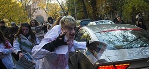 Как это было: в центре Киева прошел зомби-марш