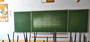 В двух городах Крыма продлены внеплановые школьные каникулы