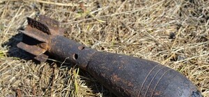 На одній з вулиць Львова двірники знайшли снаряд