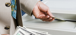 Лайфхак от банкиров: Как распознать фальшивые и модифицированные купюры