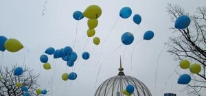 Марш женщин: одесситки выступили против насилия