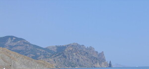 Уникальный дикий пляж Лисью бухту и Атлеш закрывают для бесплатного туризма