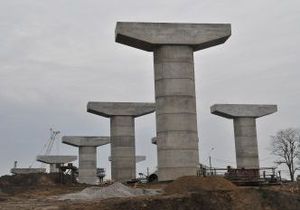 В Киеве согласован ряд вопросов по  финансированию строительства мостов.
Фото http://k.img.com.ua