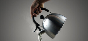 Горячую воду запорожцам дадут только завтра утром