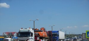 Громадная пробка под Феодосией: затор растянулся на 15 км [Фото]