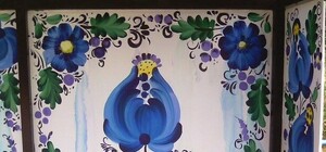 Красиво: на Тополе петриковской росписью украсили остановку