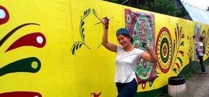 Мешканці Львівщини створили найдовший яворівський розпис (фото)