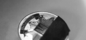 Убойный отдел ищет авто, которое привезло убийцу патрульных в больницу